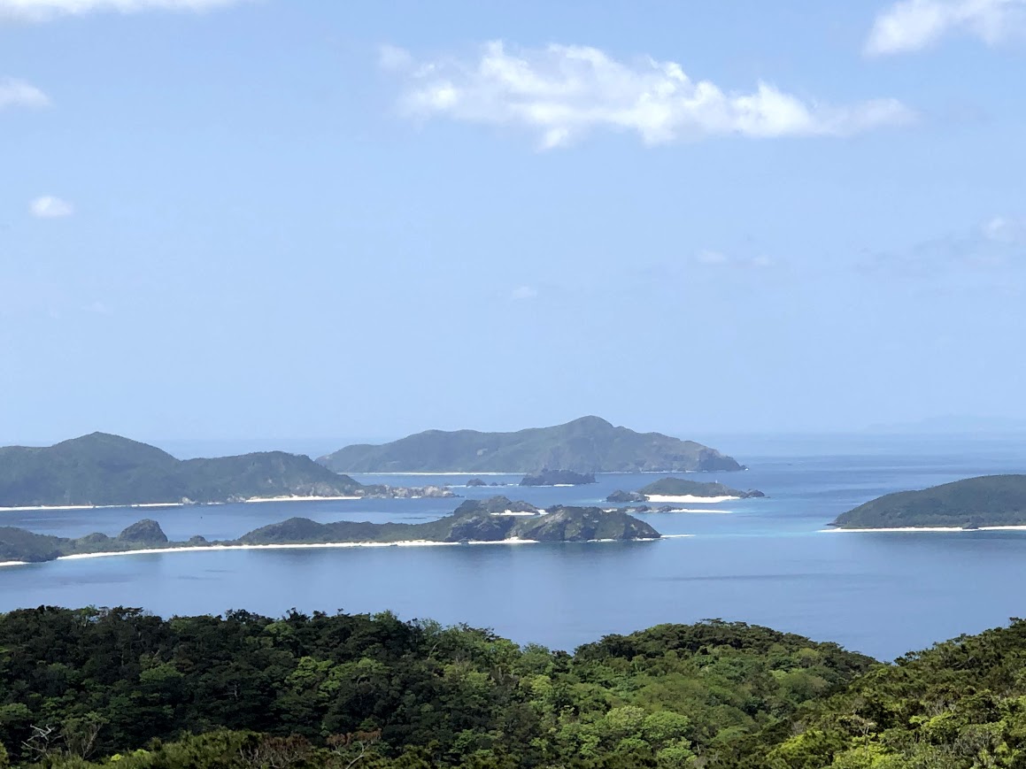 慶良間諸島の島々（多島海）
